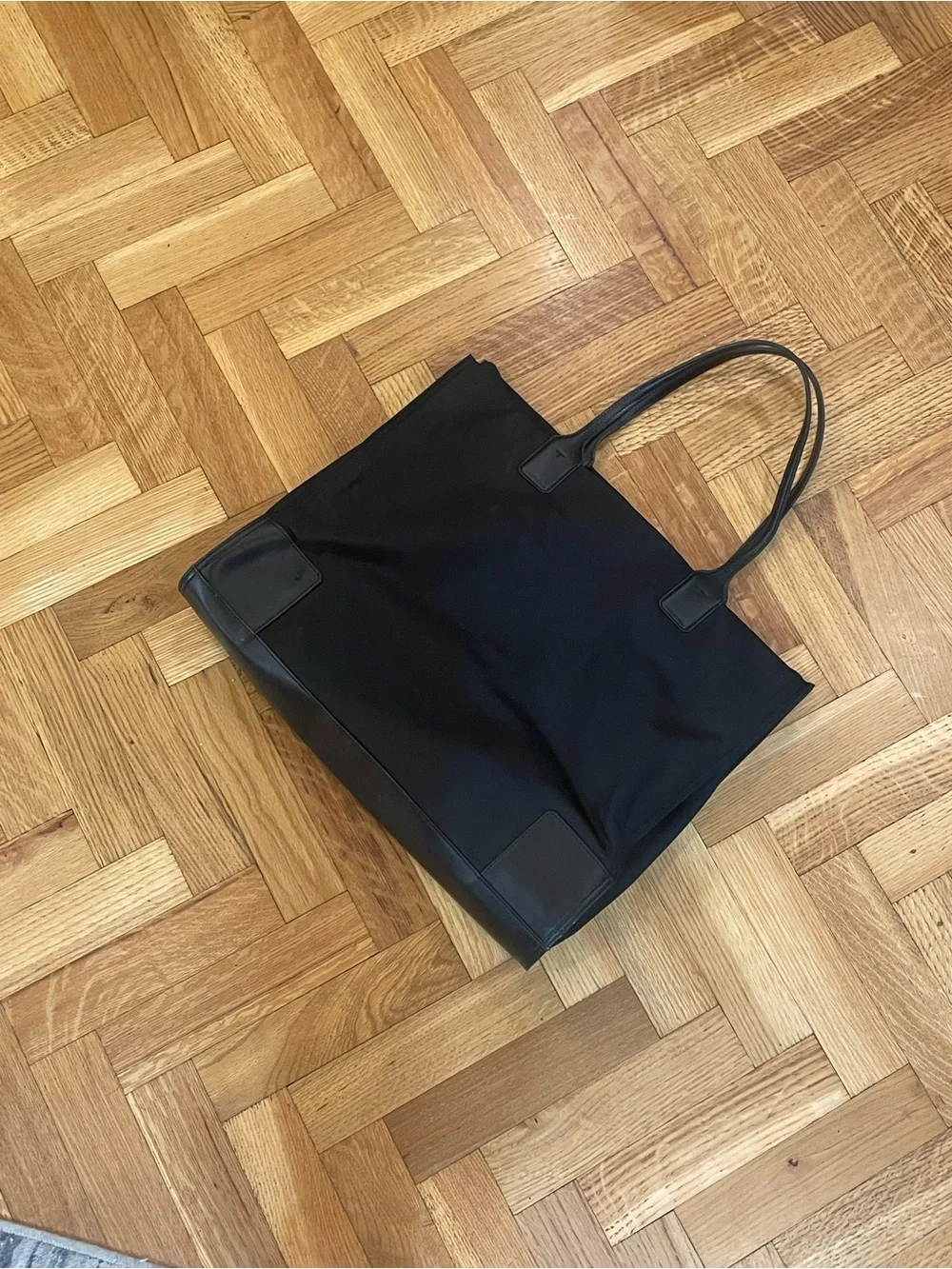 TORY BURCH~RARE “Ella” Gold-Studded Front Pocket Logo Black Tote